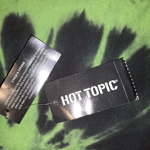 Invader Zim GIR Pig Tie-Dye Crop T-Shirt Sz L Black And Green - Picture 7 of 8